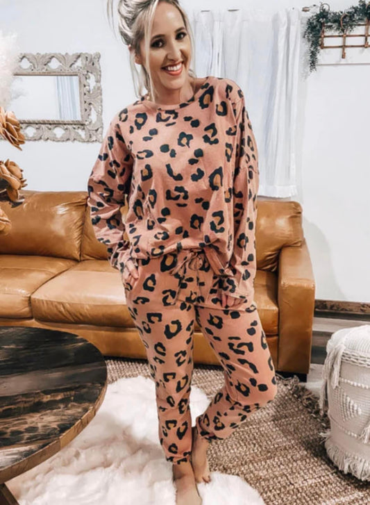 Leopard lounge set